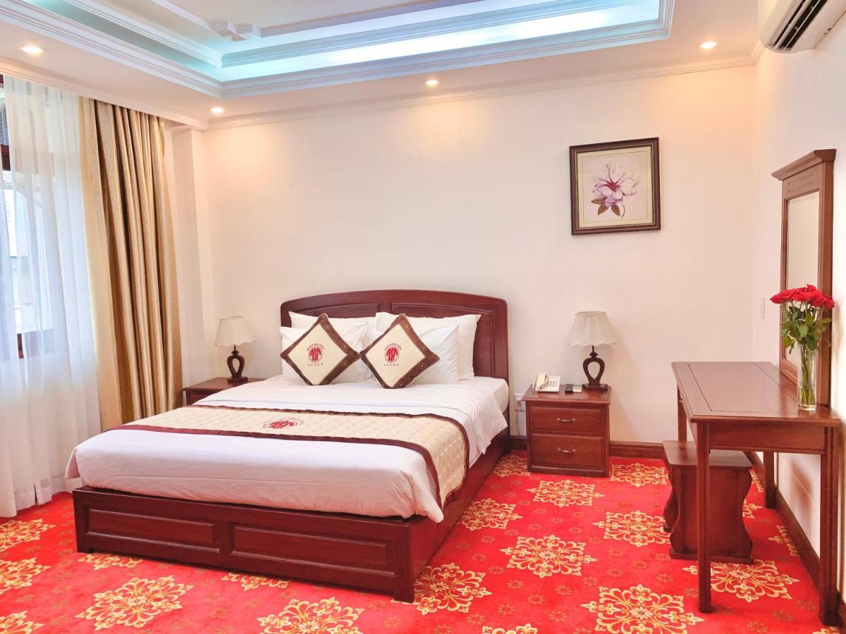 Tan Son Nhat 2 Hotel Cidade de Ho Chi Minh Exterior foto
