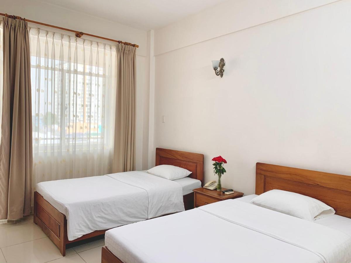 Tan Son Nhat 2 Hotel Cidade de Ho Chi Minh Exterior foto