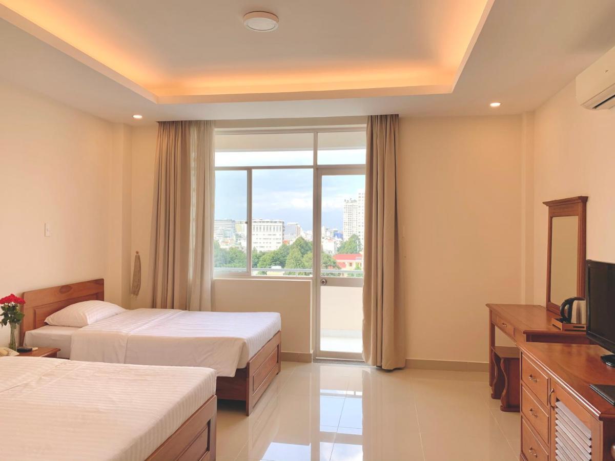 Tan Son Nhat 2 Hotel Cidade de Ho Chi Minh Exterior foto