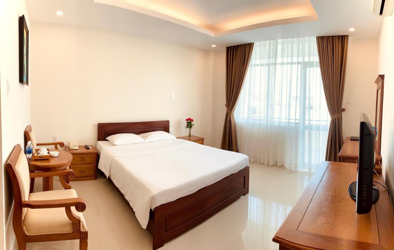 Tan Son Nhat 2 Hotel Cidade de Ho Chi Minh Exterior foto
